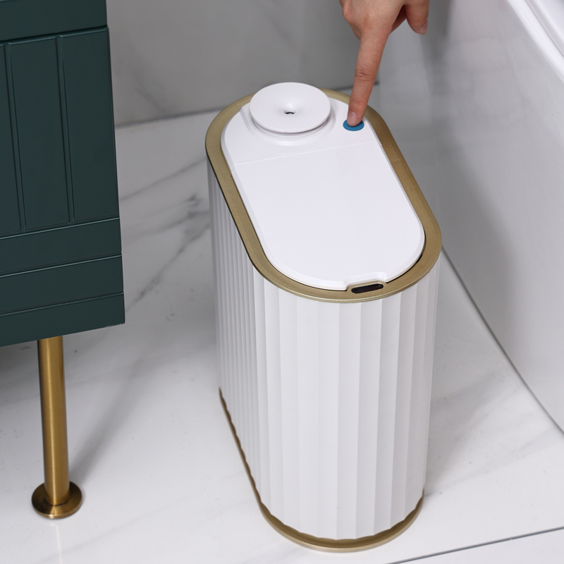 Cutie de gunoi automată cu capac senzor